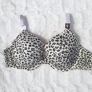 NWT Victoria’s Secret bra size 38B